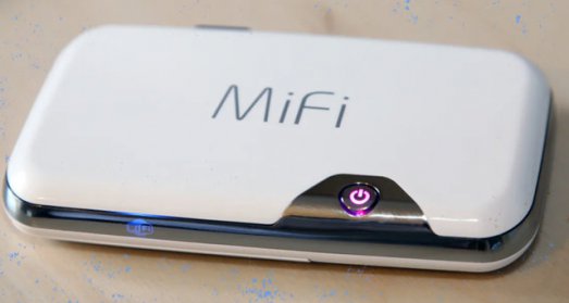 Иллюстрация к записи «Как роутеры Mi-Fi позволяют получить сеть Wi-Fi в любом месте»