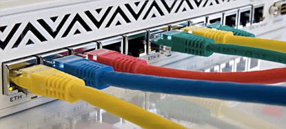 Иллюстрация к записи «Сравним Wi-Fi и Ethernet – сохраняет ли проводное подключение»
