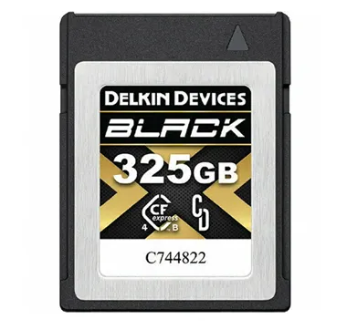 На изображении показана карта памяти Delkin Devices BLACK с ёмкостью 325 ГБ, формата CFexpress Type B