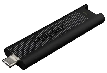 USB-флеш-накопитель Kingston DataTraveler Max с производительностью уровня NVMe SSD