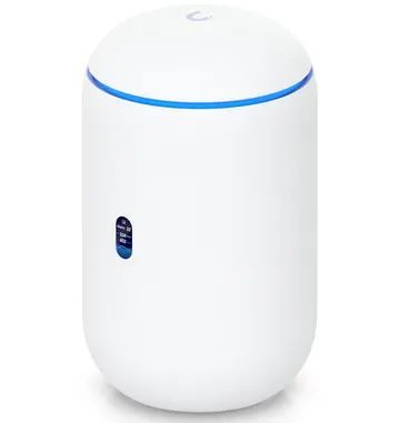 Главное устройств комплекта Ubiquiti UniFi Dream Router 7