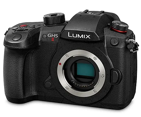 Фотокамер Panasonic LUMIX S5 II с отличными возможностями видеосъемки