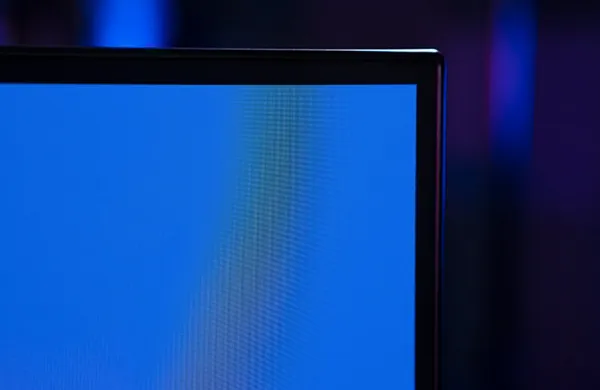 Рамки экрана на телевизоре LG G2