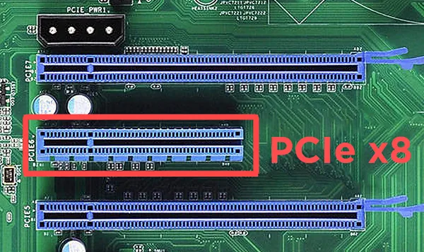 Слот PCIe x8 на материнской плате
