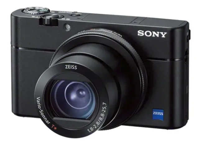 Фотокамера Sony DSC-RX100M5A для съемки видео UHD