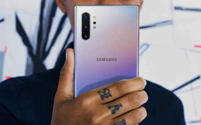 Использование смартфона марки Samsung