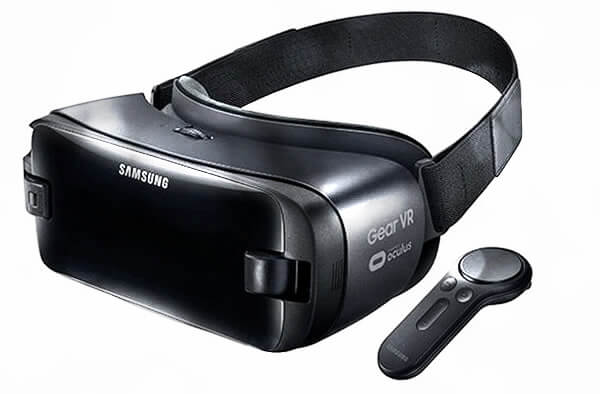 Очки Samsung VR имеют удобный, подвижный контроллер