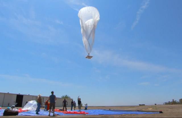 Запуск Google воздушного шара Loon