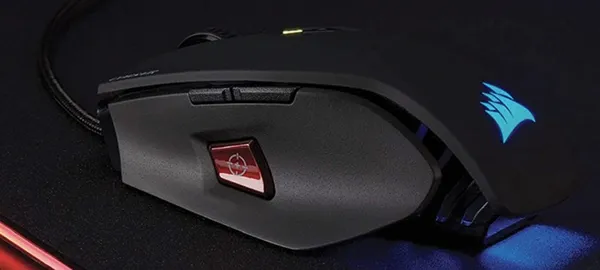 Кнопка Snipe на игровой мышке Corsair